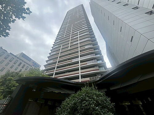 大阪府大阪市中央区久太郎町２丁目 賃貸マンション