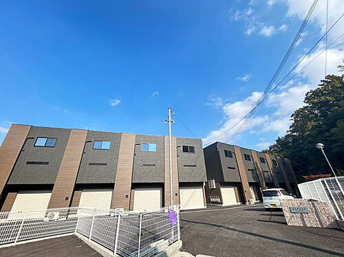 大阪府茨木市豊川２丁目 テラスハウス