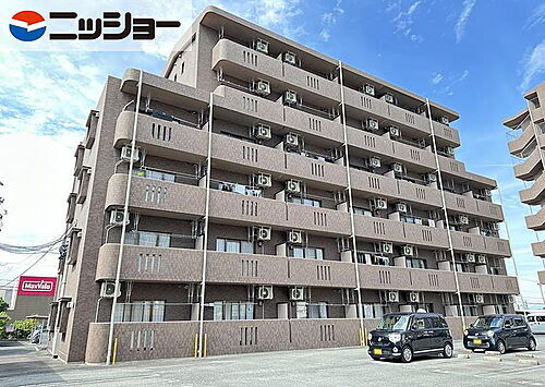 三重県津市城山３丁目 賃貸マンション