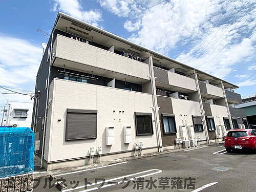 静岡県静岡市葵区瀬名中央２丁目 テラスハウス