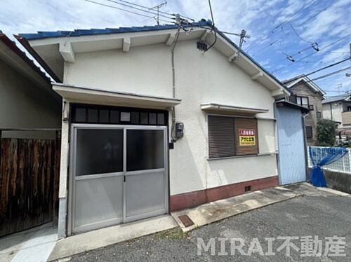 大阪府羽曳野市島泉１丁目 賃貸一戸建て