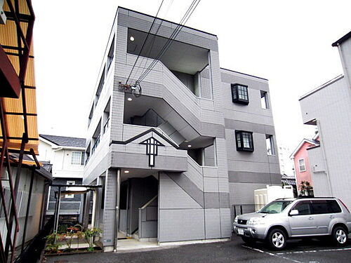 大阪府岸和田市別所町２丁目 3階建 築25年5ヶ月