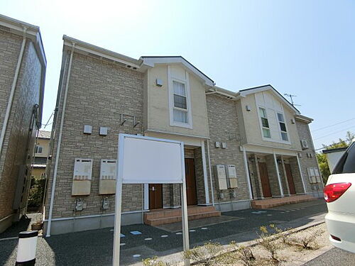 ハイドランジア　１番館 2階建