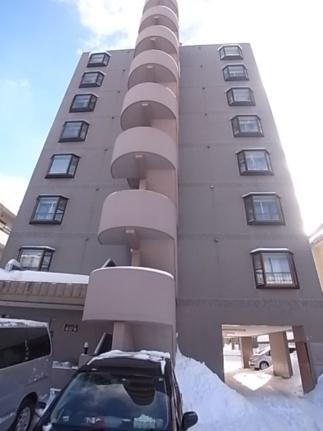 北海道札幌市中央区南十七条西９丁目 賃貸マンション