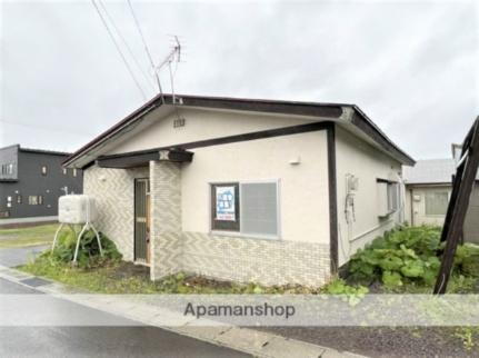 七飯町鳴川２丁目２０番貸家