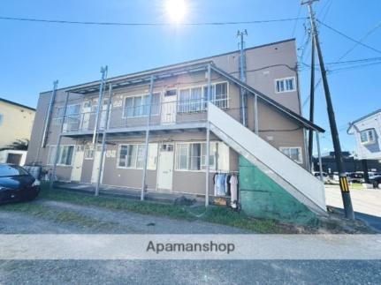 コーポリッチヒル 2階建