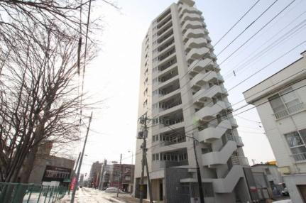 北海道札幌市豊平区平岸四条３丁目 14階建 築18年5ヶ月