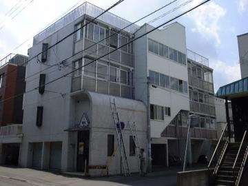北海道札幌市中央区南十四条西６丁目 4階建 築39年7ヶ月