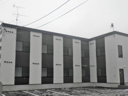 レオパレスサンライズ苗穂 2階建