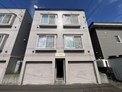 サクセスサーティスリー 3階建
