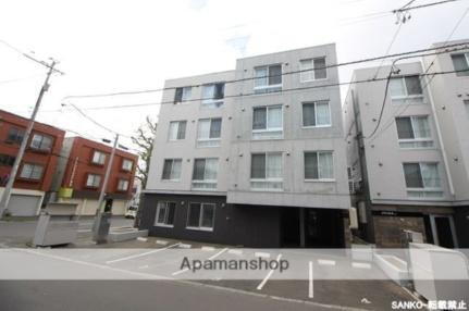 北海道札幌市北区北三十二条西２丁目 4階建 築9年5ヶ月