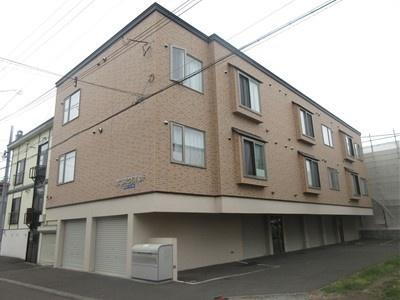 ＭＫガーデン北野 3階建