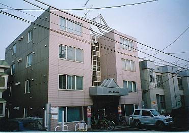北海道札幌市中央区北二条西２７丁目 4階建 築37年8ヶ月