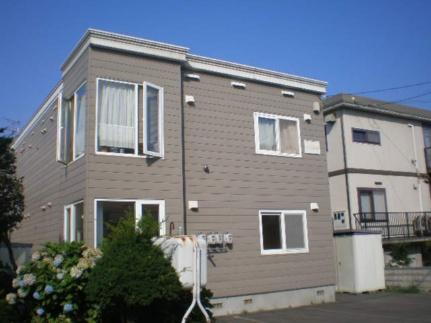 北海道札幌市白石区北郷三条５丁目 賃貸アパート
