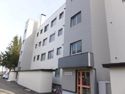 北海道札幌市白石区菊水元町三条１丁目 賃貸マンション