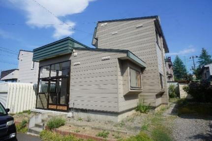 稲穂４条３丁目貸家