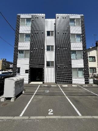 北海道札幌市東区北二十二条東１６丁目 賃貸マンション