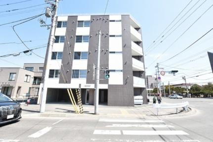 北海道札幌市東区北十三条東１５丁目 賃貸マンション