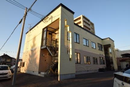 北海道旭川市旭町一条４丁目 賃貸アパート