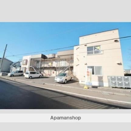 ハイツラッキー 2階建