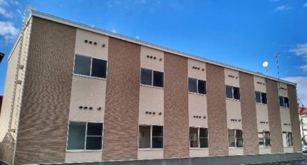 レオパレスポーラスター 2階建