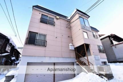 シーサイド９ 3階建