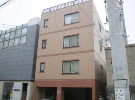 コーポユキアカリ 4階建