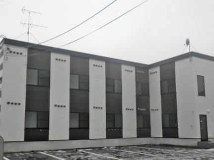 レオパレスサンライズ苗穂 2階建
