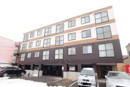 北海道札幌市白石区中央一条６丁目 賃貸マンション