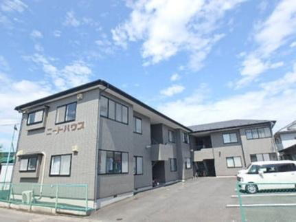 ニートハウス　Ａ 2階建