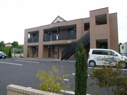 グローブ　コート 2階建