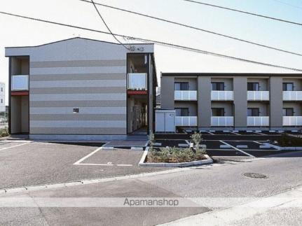 レオパレスプレミール 2階建
