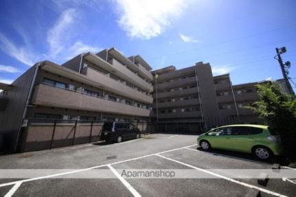 東京都多摩市関戸２丁目 賃貸マンション