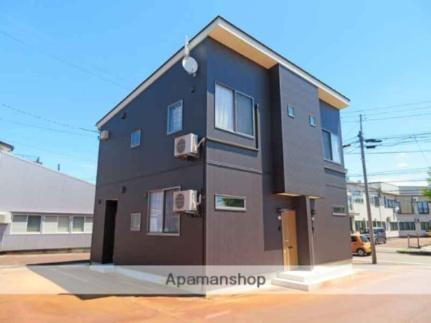 リバーズＩＩ 2階建