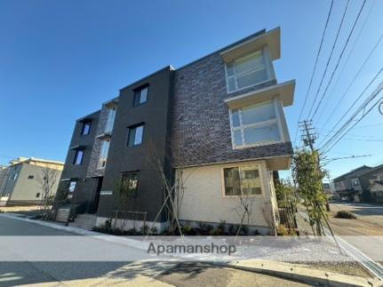富山県富山市大泉本町１丁目 3階建 築1年6ヶ月