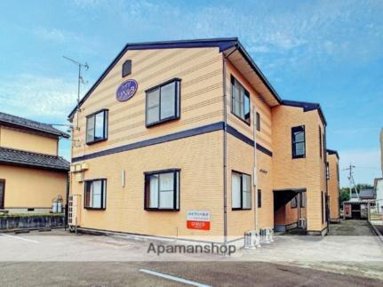 ハイツリベルタ 2階建