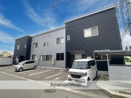 石川県小松市白江町ワ 2階建 築5年4ヶ月
