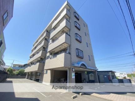 グランシャリオ 5階建