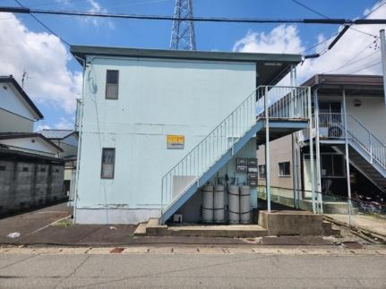 ハイツ水越　Ａ 2階建