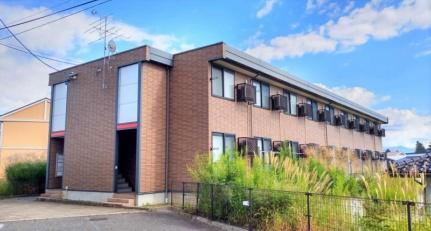 レオパレスサンライズ　宮ノ上ＩＩ 2階建