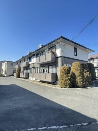 ハイカムール沢村 2階建