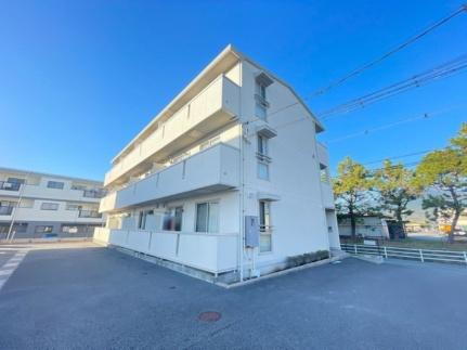 プレミアム　Ａ棟 3階建