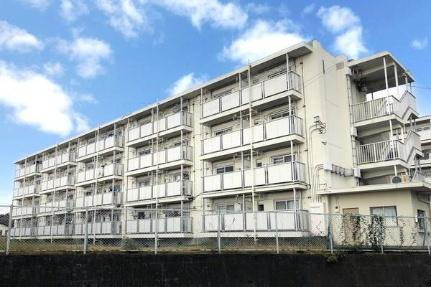 ビレッジハウス石坂１号棟 4階建