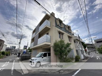 愛知県名古屋市千種区本山町２丁目 3階建 築9年4ヶ月