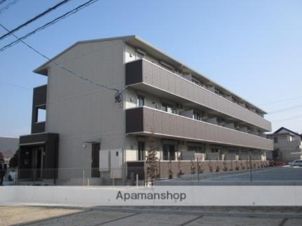 愛知県長久手市杁ケ池 3階建 築8年6ヶ月