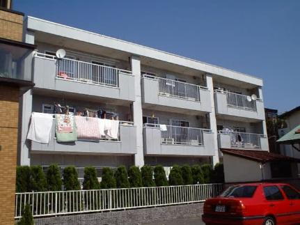 サンハイム亀の井