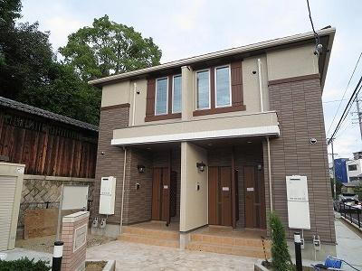 三重県四日市市大字東阿倉川 賃貸アパート