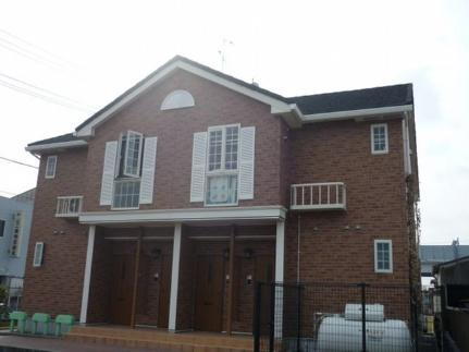 三重県三重郡川越町大字南福崎 賃貸アパート