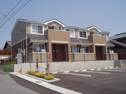 三重県四日市市小杉新町 賃貸アパート