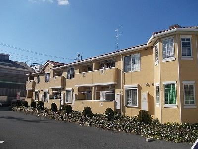 三重県三重郡川越町大字南福崎 賃貸アパート